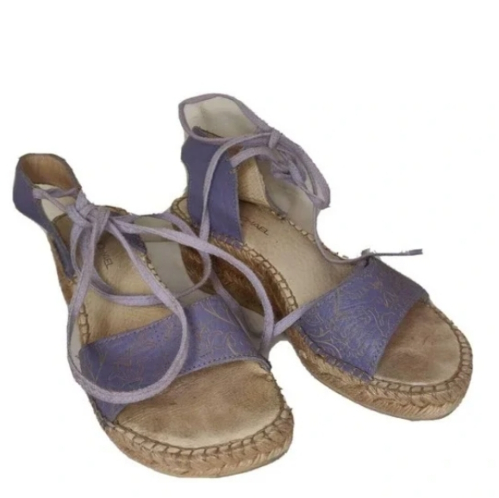 Ladies shoes linen wedge shape